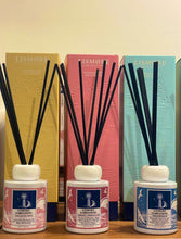 Load image into Gallery viewer, Luxury White Diffusers with gift box RockSalt &amp; Driftwood