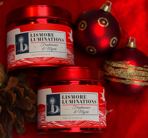 Frankincense & Myrrh - Red Christmas tin candle